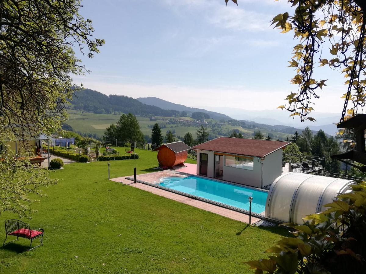 Erlebnisbauernhof Steinerhof In Kaernten Villa Liebenfels Exterior photo