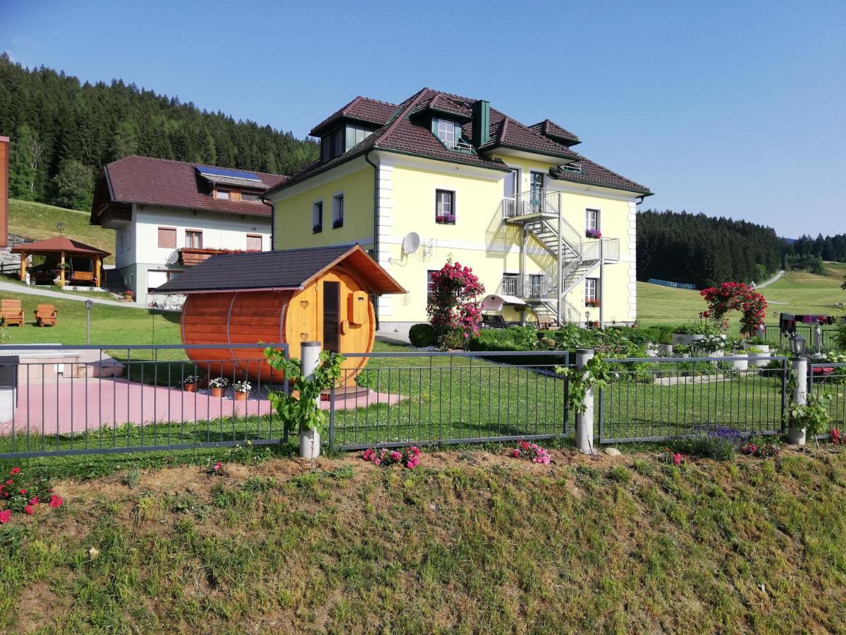 Erlebnisbauernhof Steinerhof In Kaernten Villa Liebenfels Exterior photo